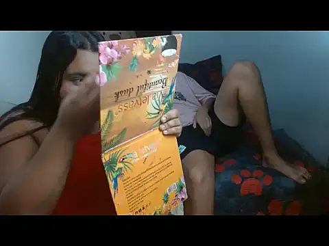 Snapshot of naomyandpablot chatting on 02/28/26, 10:09 naomyandpablot online show from 02/28/26, 10:09