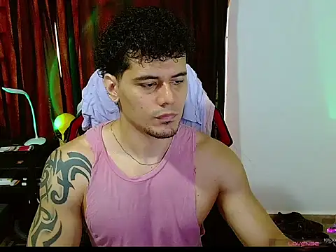Logan0626 online show from 04/29/26, 01:37