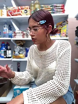 Rylia online show from 04/10/26, 07:21