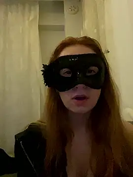 Snapshot of seluna_baby chatting on 02/13/26, 05:13 seluna baby online show from 02/13/26, 05:13