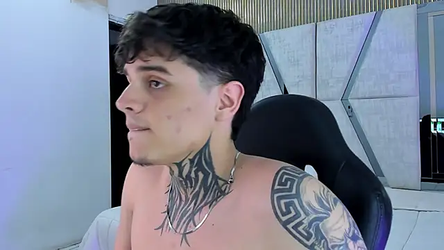 Declan-Foxx online show from 04/06/26, 08:54