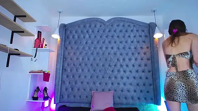 Snapshot of baihu_jin7 chatting on 02/16/26, 07:23 baihu jin7 online show from 02/16/26, 07:23