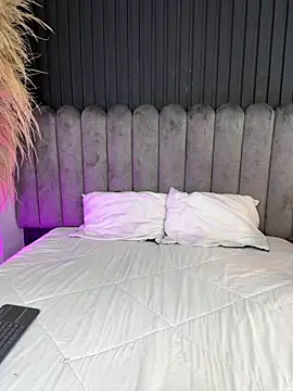 Nanda vixen  online show from 03/15/26, 10:28