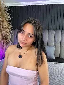 Nanda vixen  online show from 04/23/26, 11:17