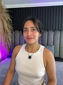 Nanda vixen  online show from 05/14/26, 11:02