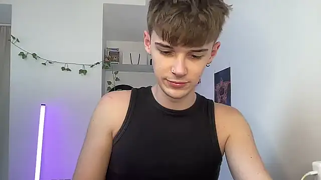 YourMilkyGuy online show from 07/07/26, 12:42