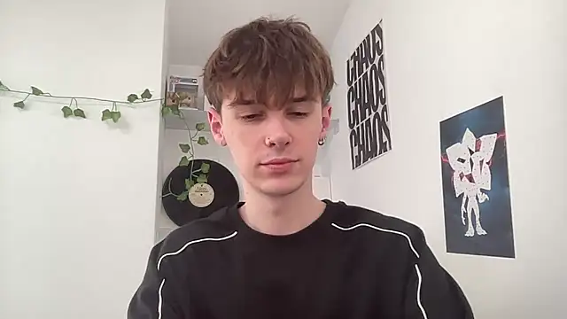 YourMilkyGuy online show from 03/25/26, 02:16