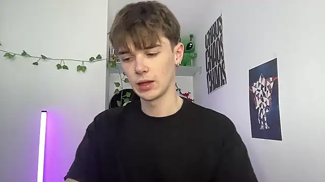 YourMilkyGuy online show from 04/13/26, 04:00