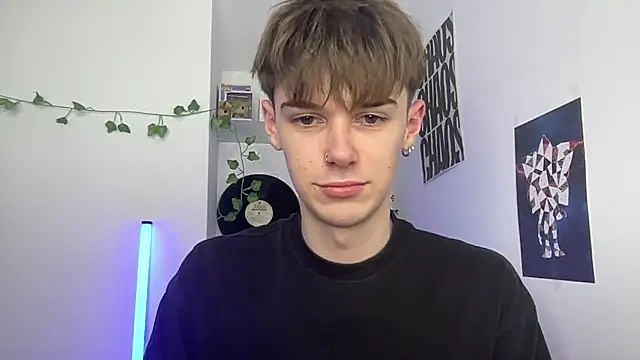 YourMilkyGuy online show from 04/07/26, 03:25