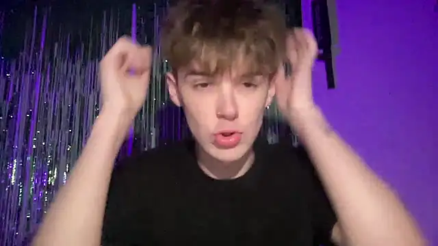 Snapshot of YourMilkyGuy chatting on 02/25/26, 05:46 YourMilkyGuy online show from 02/25/26, 05:46