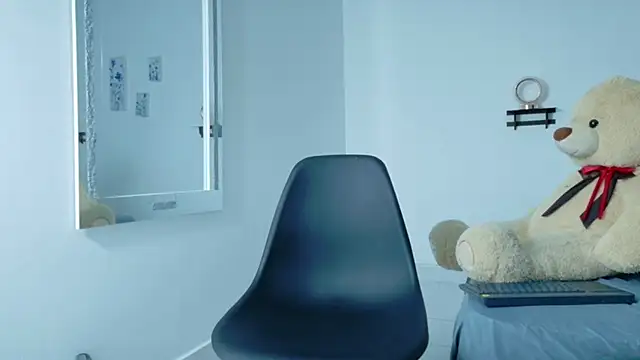 Fit valkiria online show from 04/14/26, 08:03