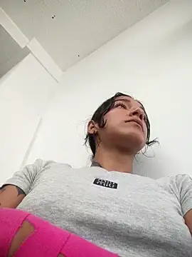 Snapshot of Fit_valkiria chatting on 03/03/26, 03:08 Fit valkiria online show from 03/03/26, 03:08