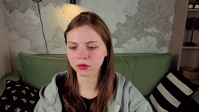 LesleySky online show from 03/01/26, 08:20