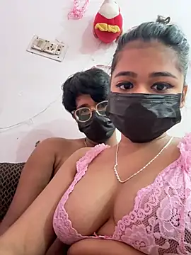 Snapshot of jerryandhunny chatting on 02/08/26, 04:59 jerryandhunny online show from 02/08/26, 04:59