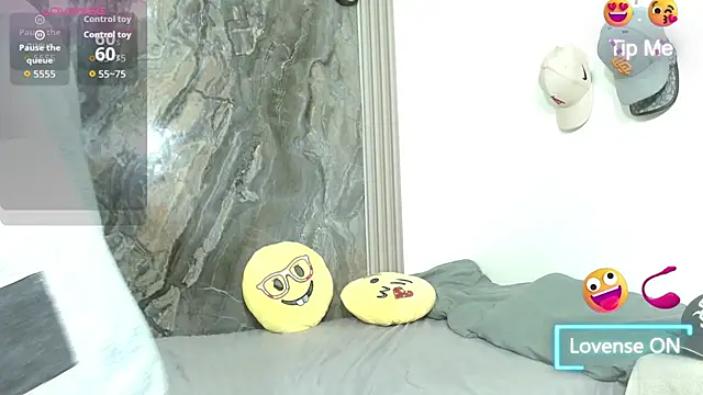 Damian-and-Camerum online show from 03/28/26, 03:29