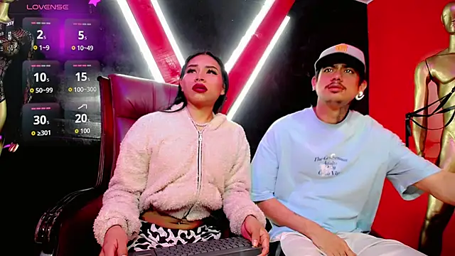 Snapshot of Damian-and-Camerum chatting on 02/26/26, 03:17 Damian-and-Camerum online show from 02/26/26, 03:17