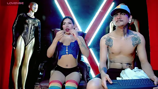 Snapshot of Damian-and-Camerum chatting on 02/14/26, 03:18 Damian-and-Camerum online show from 02/14/26, 03:18