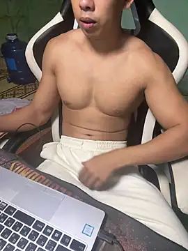 Snapshot of Graymenn chatting on 02/24/26, 10:10 Graymenn online show from 02/24/26, 10:10