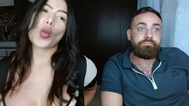 hotcouplexx1 online show from 03/27/26, 11:05