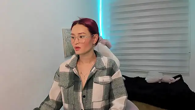 naomy stanley online show from 07/05/26, 03:22