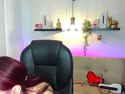 naomy stanley online show from 04/08/26, 09:49