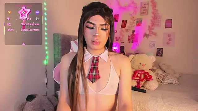 Iam Emiily  online show from 04/14/26, 10:26