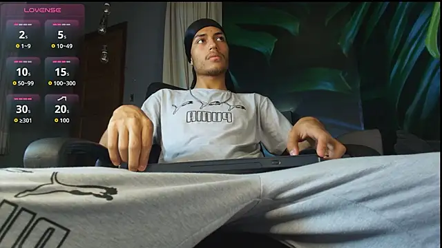 Snapshot of ItsZairen chatting on 02/10/26, 03:49 ItsZairen online show from 02/10/26, 03:49