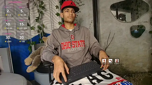 ItsZairen online show from 05/26/26, 03:37
