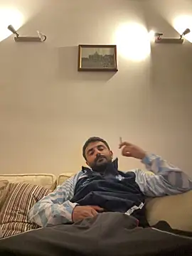 elia2711 online show from 04/09/26, 01:07