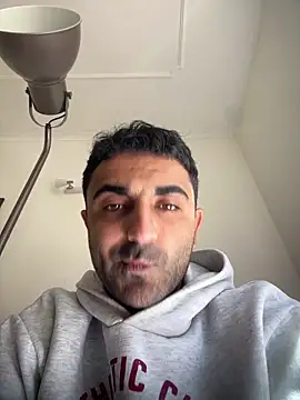 elia2711 online show from 03/28/26, 01:01