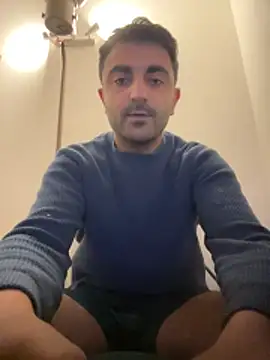 elia2711 online show from 03/29/26, 06:20