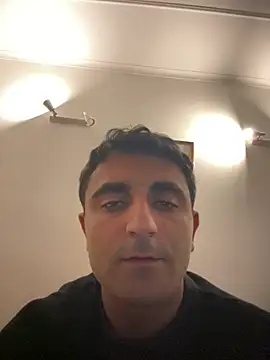 elia2711 online show from 04/10/26, 09:11