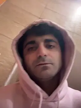 Snapshot of elia2711 chatting on 02/07/26, 07:22 elia2711 online show from 02/07/26, 07:22