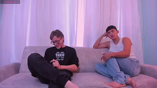 close friends online show from 06/30/26, 02:17