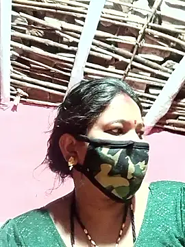 Kirti sacsena online show from 04/14/26, 11:32