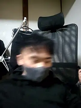 Snapshot of Dotsan chatting on 03/25/26, 02:16 Dotsan online show from 03/25/26, 02:16