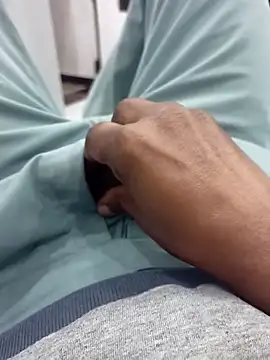 Daddyishere 19 online show from 02/13/26, 06:35