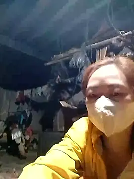 Snapshot of Nhoccon90 chatting on 02/14/26, 10:43 Nhoccon90 online show from 02/14/26, 10:43