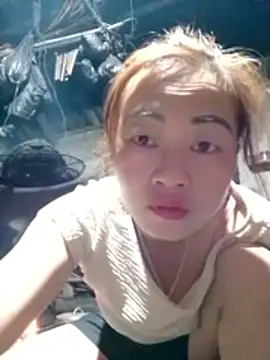 Snapshot of Nhoccon90 chatting on 02/15/26, 10:52 Nhoccon90 online show from 02/15/26, 10:52