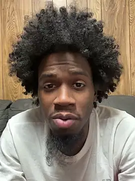 Snapshot of pussyeater_- chatting on 02/11/26, 12:32 pussyeater - online show from 02/11/26, 12:32