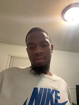 Snapshot of pussyeater_- chatting on 02/28/26, 03:39 pussyeater - online show from 02/28/26, 03:39