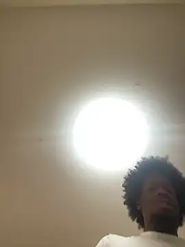 Snapshot of pussyeater_- chatting on 02/17/26, 05:54 pussyeater - online show from 02/17/26, 05:54