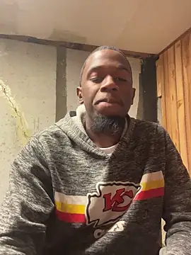 Snapshot of pussyeater_- chatting on 02/25/26, 04:23 pussyeater - online show from 02/25/26, 04:23