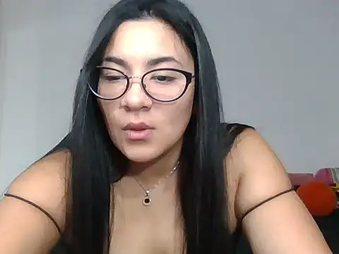 Snapshot of Agusgold22 chatting on 03/20/26, 01:56 Agusgold22 online show from 03/20/26, 01:56
