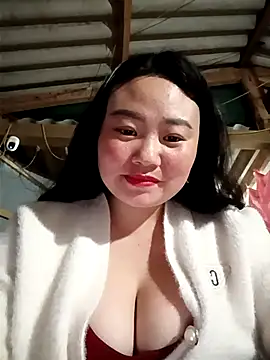 lisn-cute online show from 02/09/26, 01:09