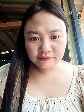 lisn-cute online show from 04/14/26, 02:16