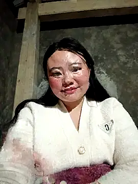 lisn-cute online show from 02/11/26, 01:44