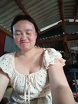 lisn-cute online show from 05/26/26, 10:57