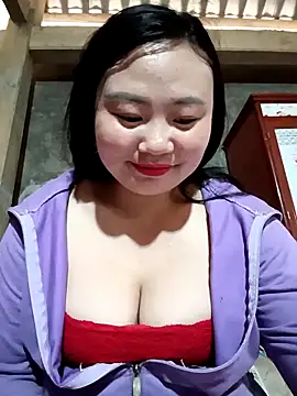 lisn-cute online show from 02/16/26, 04:44