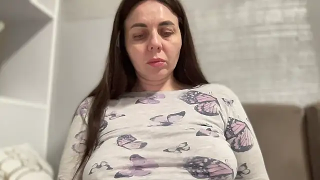 Darsy Rox online show from 04/15/26, 07:58